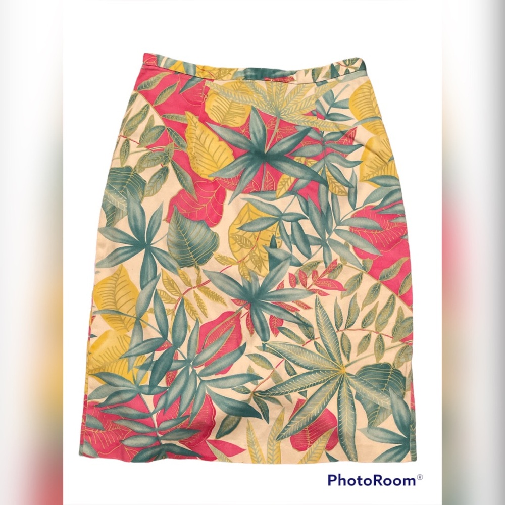 SOLD Vintage jungle beach skirt.